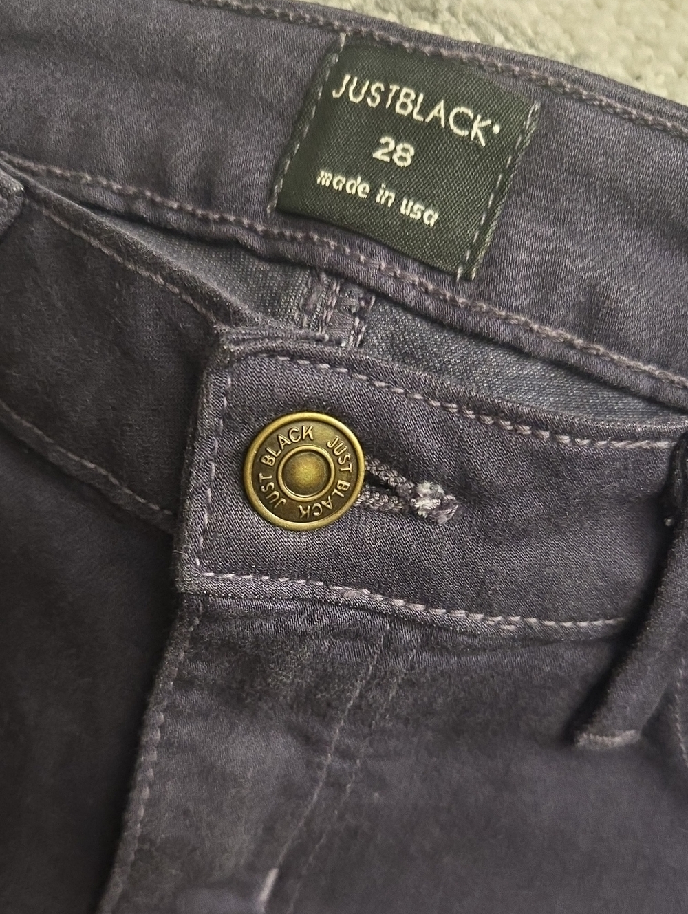 Just Black Indigo Colored Stretch Sinny Jeans